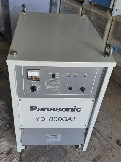 Máy hàn hồ quang chìm Panasonic 800